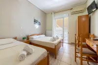 Lucia Hotel Paralia - Balkon