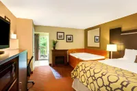 Baymont by Wyndham Gatlinburg on the River