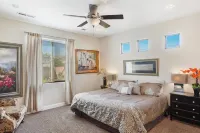 Elegant and spacious home perfectly located to National Parks and more