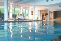 Hotel Leonhard - Pools
