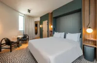 Radisson Hotel Reims Hotel in zona Enigma Reims