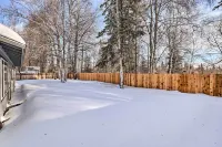 Kenai Home w/ Fireplace < 10 Mi to Big Eddy! - WiFi