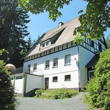 Gemütliches Chalet an den Skipisten