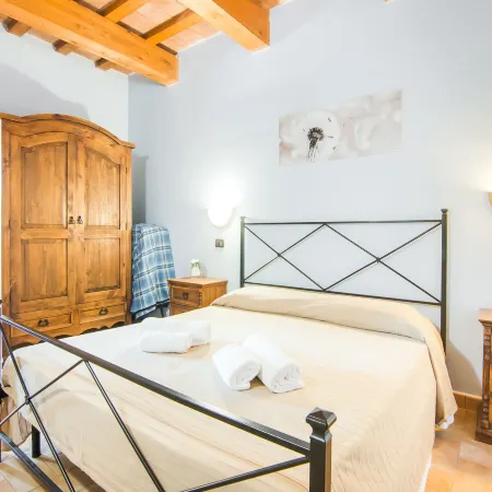 Farmhouse in Marche with Panoramic Views