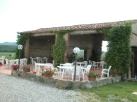 Apartment in Guasticce with shared pool