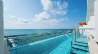 Nickelodeon Resorts Riviera Maya - Family
