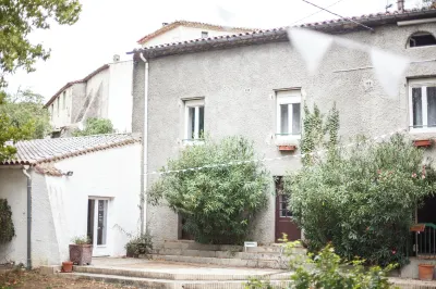 Domaine Castelnaut gîte et château Hotels in 