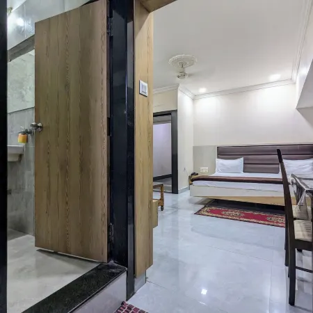 Hotel Shivneri