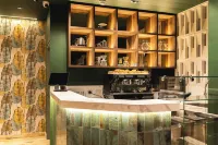 Sloh Hotel & Bar 馬尼拉 麥德林