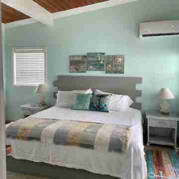 Exuma Sol - Stunning Views from this Oceanfront Beach Cottage Rooms
