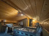 Living Well Lodge with Panoramic Views