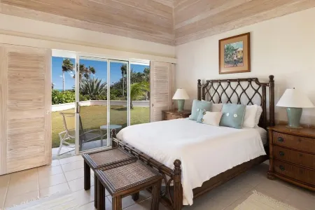 Plage Rose Estate 4 Bedroom Home