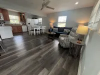 3Mi 2 Beach Updated in 2023 Spacious Private Baths Kit Close to 20 Restaurants