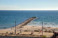 GuestReady - Deluxe home with terrace in Caparica - Apartments