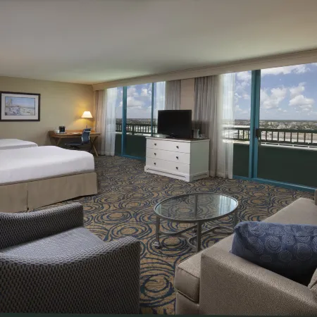 Hilton Daytona Beach Oceanfront Resort Отели рядом с достопримечательностью «Loggerhead Marina»