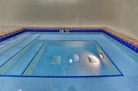 Garner Hotel BROOKINGS by IHG - Hot Tub