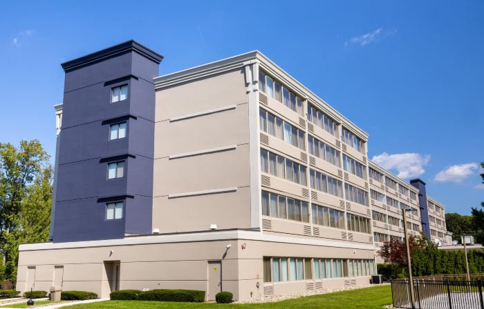 DoubleTree by Hilton Hotel Tinton Falls - Eatontown