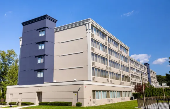 希爾頓逸林酒店-伊頓敦蒂頓瀑布