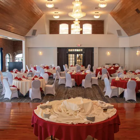 Holiday Inn Express & Suites ALBANY AIRPORT AREA - LATHAM by IHG