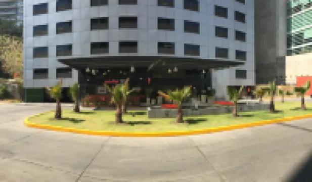 Holiday Inn MEXICO SANTA FE by IHG โรงแรมในเม็กซิโกซิตี้