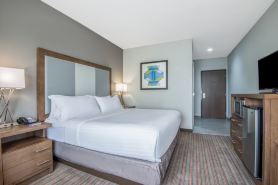 Holiday Inn Express & Suites STILLWATER - UNIVERSITY AREA by IHG