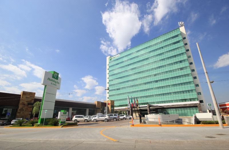 Holiday Inn & Suites Leon Plaza Mayor by IHG