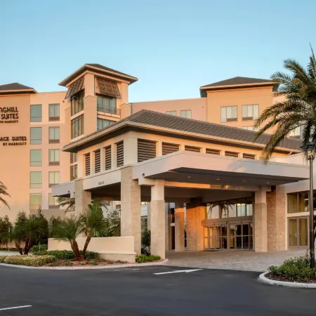 SpringHill Suites by Marriott Orlando Theme Parks/Lake Buena Vista Отели рядом с достопримечательностью «Grand Cypress Golf Club»