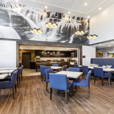 Hampton Inn & Suites by Hilton Quebec City Beauport