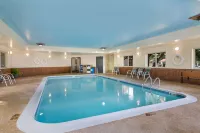 Best Western Saranac Lake - Pools