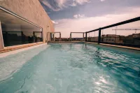 Primera Hotel - Pools