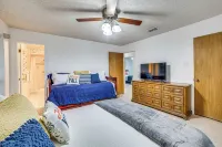 Family Getaway on 4 Acres in Mineola! - 3-Star