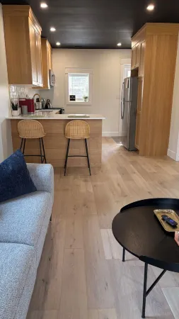 The Iron Bridge on Victoria Park - 1 Bed | 1 Bath