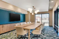 แคมเบรีย โฮเทล แนชวิลล์ มิดทาวน์