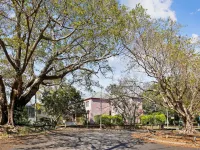Comfy Studio near Gabba with Secure Parking - 2-Star