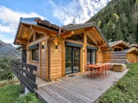 Serene Mountain Chalet, Chamonix Valley