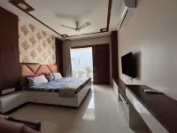 HomiStay - 3BHK - balcony
