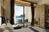 Continental Hotel - Balkoner