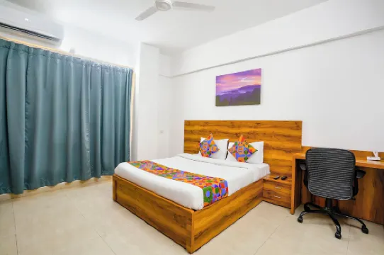 FabHotel Wellax 24 Service Apartments