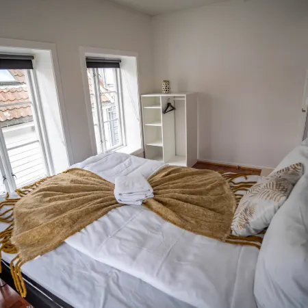 Stavanger BnB 15 – Central Apartment with Private Sauna & Billiards