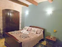 Maltese-Style APT - 5 mins from Valletta Hotels in Floriana