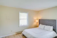 Peaceful Catskills Condo w/ Deck + Mountain View! -  Ferienwohnungen