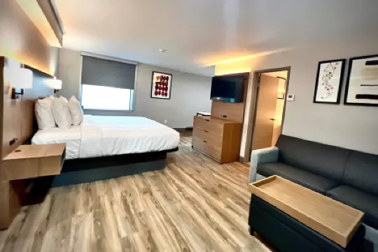 Hawthorn Extended Stay by Wyndham Jackson