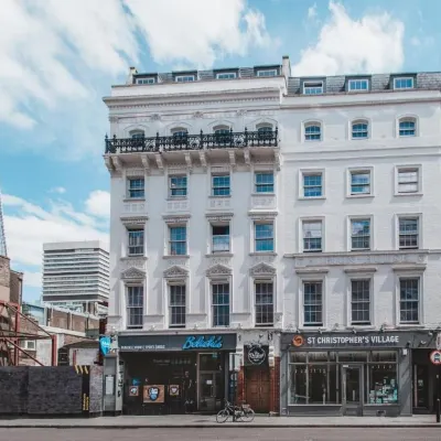 St Christopher's Inn Village - London Bridge Отели рядом с достопримечательностью «Саутворк»