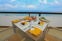 Pandanus Beach Resort & Spa