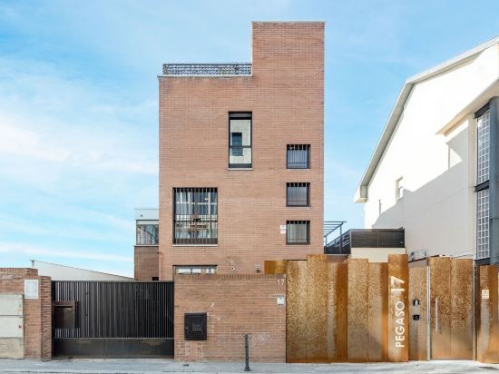 Square Rooms by Charming, cerca del aeropuerto y con un pequeño gimnasio