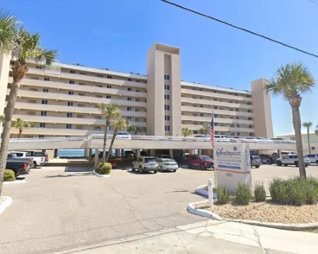 Renovated Condo with Pool on No Drive Beach Hotels in Ponce Inlet
