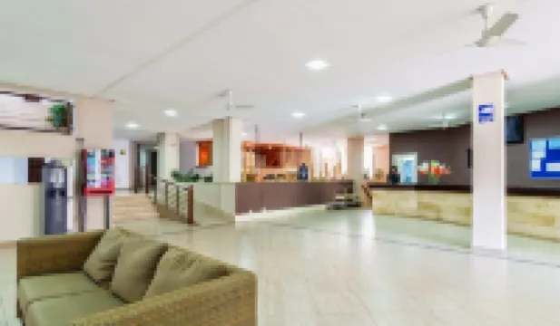 Apartamentos Eurhostal 3000