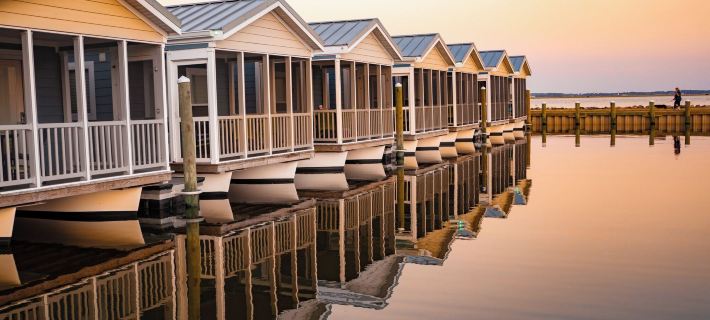 Blufin Bungalows & Marina Hotels in Аккомак
