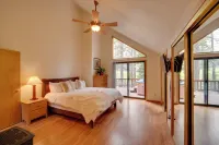 Truckee Home w/ Private Hot Tub on a Golf Course - مسبح