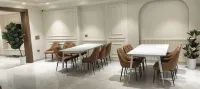 Dwellr Luxury Stays